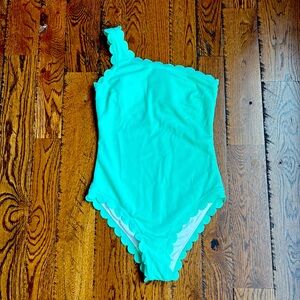 Cupshe mint green, one shoulder,  one-piece bathing suit. Size M. Never worn!